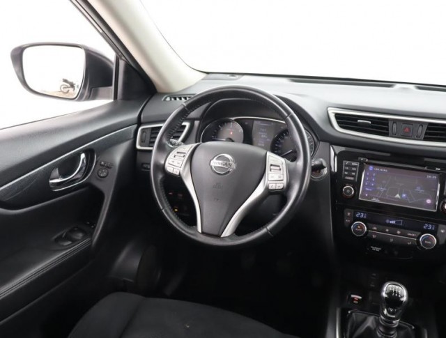 Nissan X-Trail  2.0 dCi 