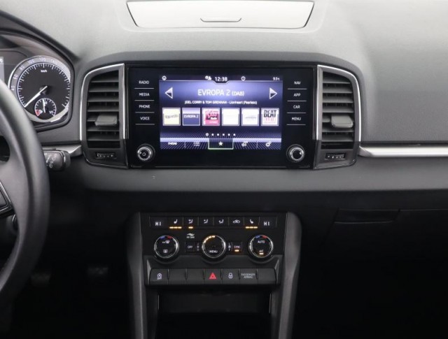 Škoda Karoq  1.5 TSI Ambition