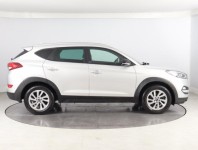 Hyundai Tucson  1.7 CRDi 