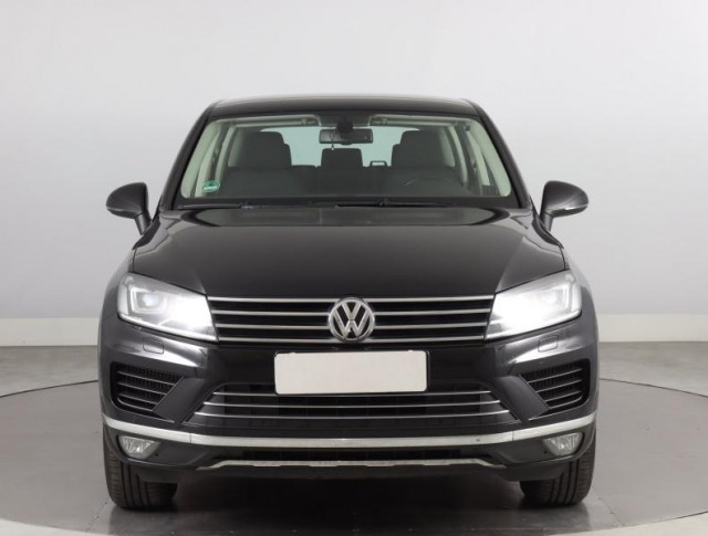 Volkswagen Touareg  3.0 TDI 