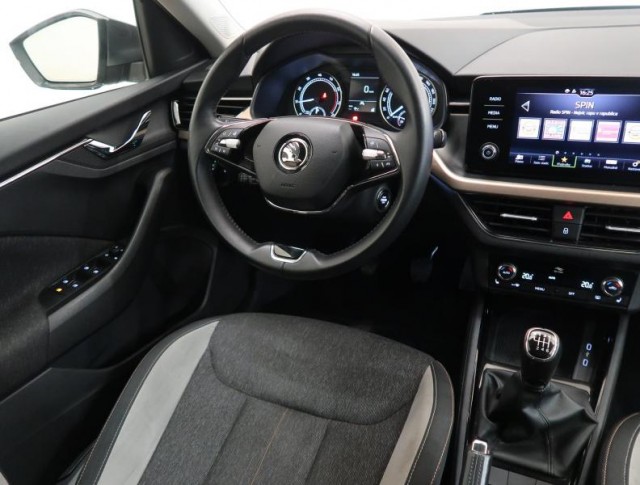 Škoda Kamiq  1.0 TSI Style