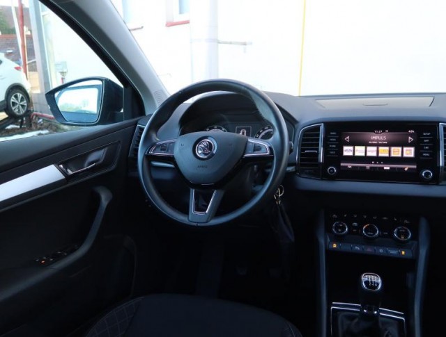 Škoda Karoq  1.0 TSI Style
