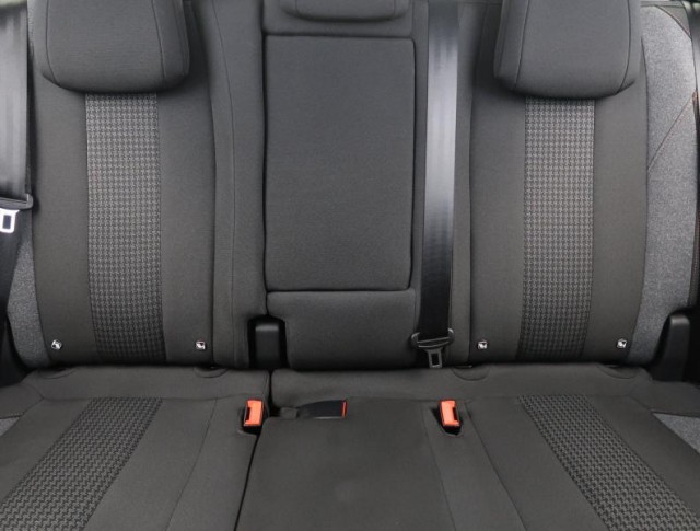 Peugeot 3008  1.2 PureTech 