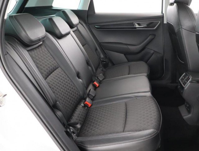 Škoda Karoq  1.5 TSI 