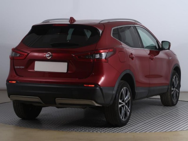 Nissan Qashqai  1.2 DIG-T N-Tec