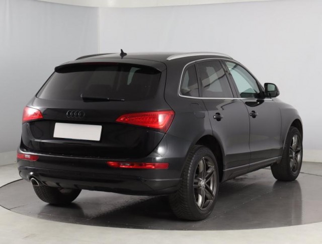 Audi Q5  2.0 TDI 