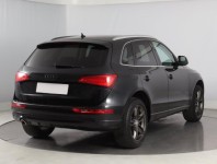 Audi Q5  2.0 TDI 