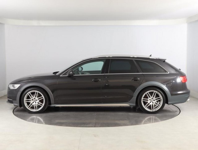 Audi A6 Allroad  3.0 TDI 