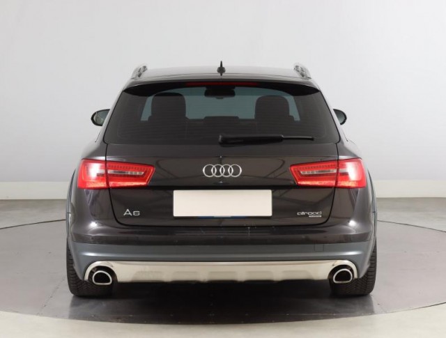 Audi A6 Allroad  3.0 TDI 