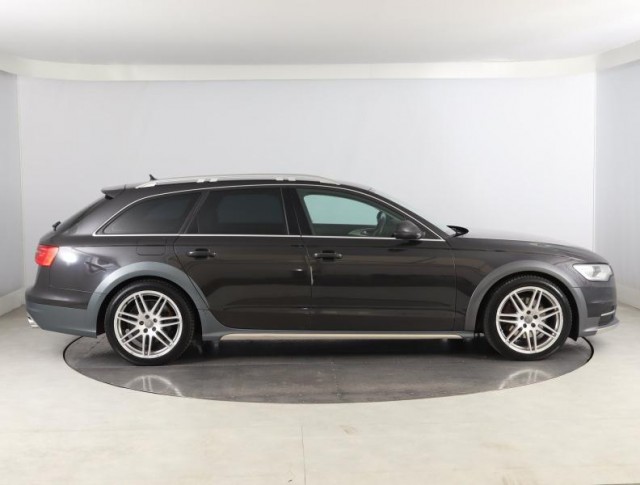 Audi A6 Allroad  3.0 TDI 