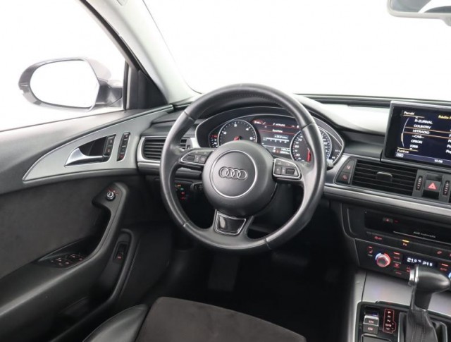 Audi A6 Allroad  3.0 TDI 