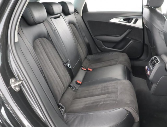 Audi A6 Allroad  3.0 TDI 