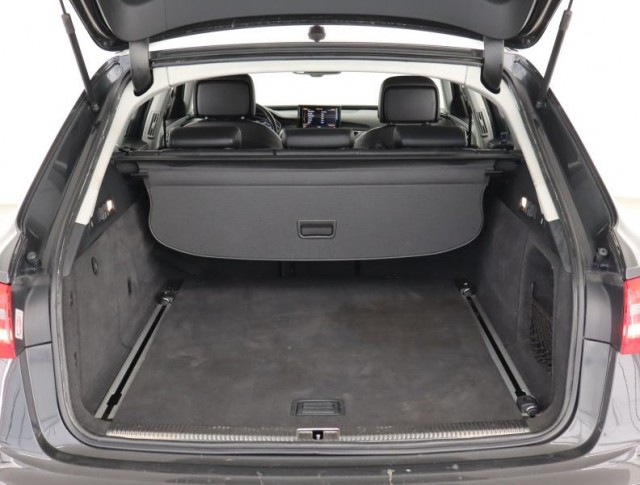 Audi A6 Allroad  3.0 TDI 