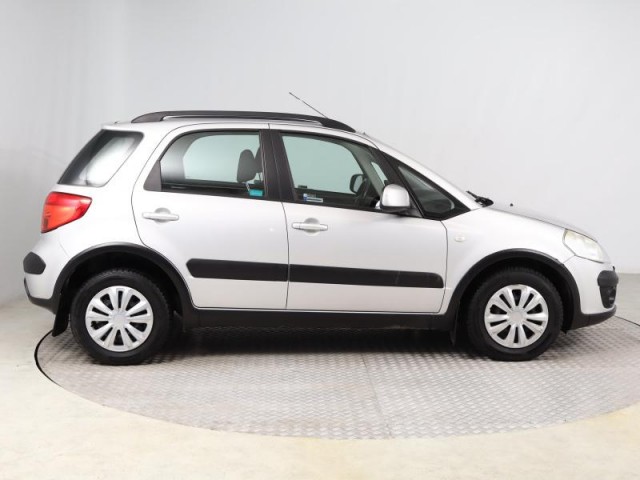 Suzuki SX4  1.6 VVT 