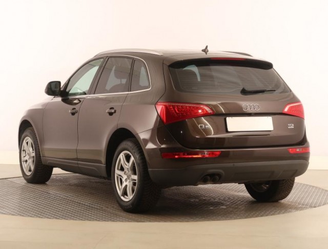 Audi Q5  2.0 TDI 