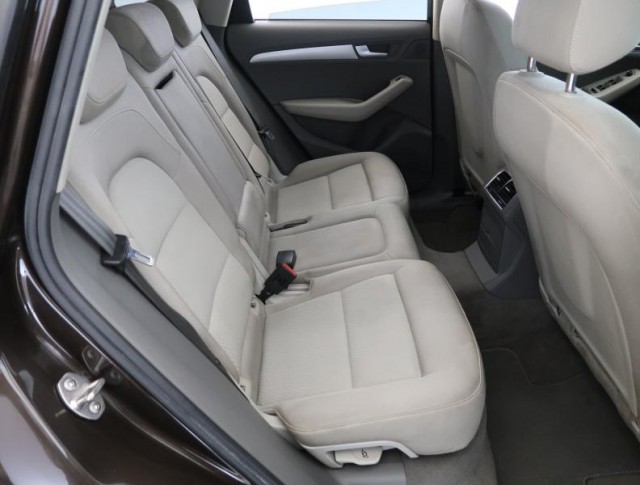 Audi Q5  2.0 TDI 
