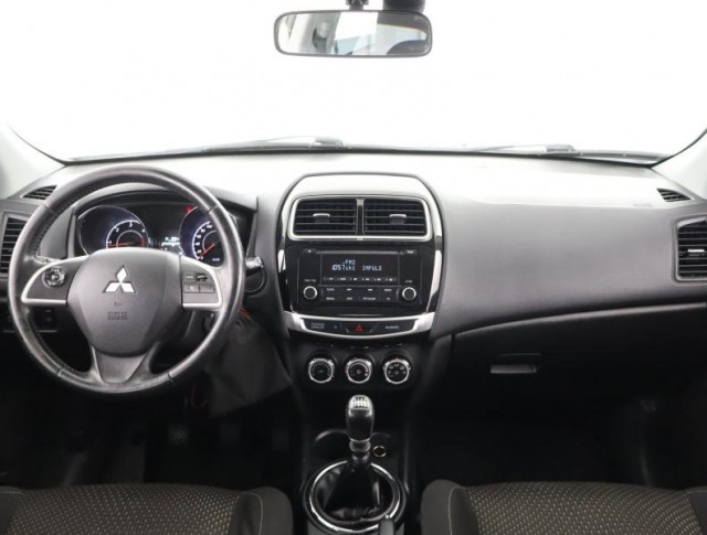 Mitsubishi ASX  1.8 DI-D MIVEC 
