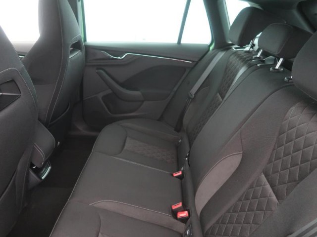 Škoda Kamiq  1.0 TSI Style