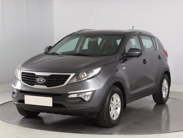 Kia Sportage  2.0 CVVT 