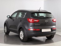 Kia Sportage  2.0 CVVT 