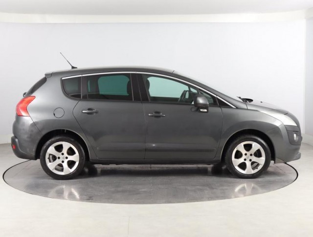 Peugeot 3008  1.6 HDi Active