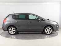 Peugeot 3008  1.6 HDi Active