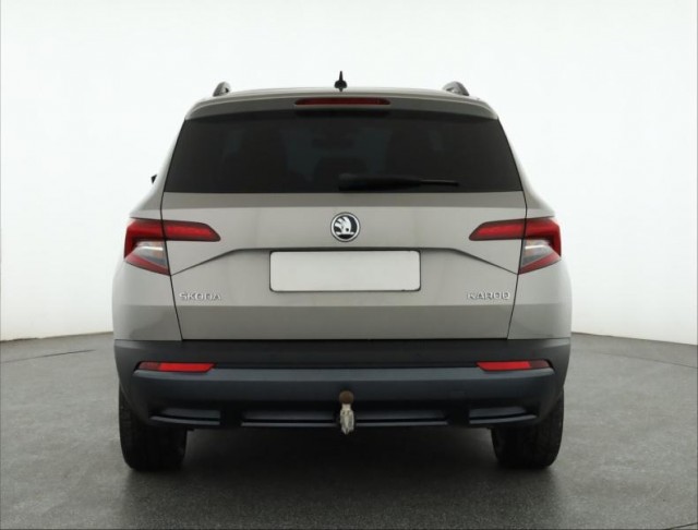 Škoda Karoq  1.0 TSI Style Plus