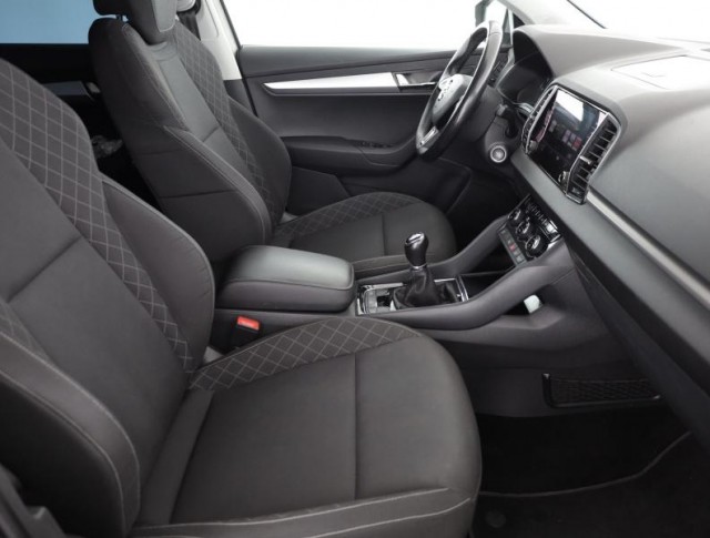 Škoda Karoq  1.0 TSI Style Plus