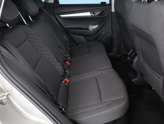 Škoda Karoq  1.0 TSI Style Plus