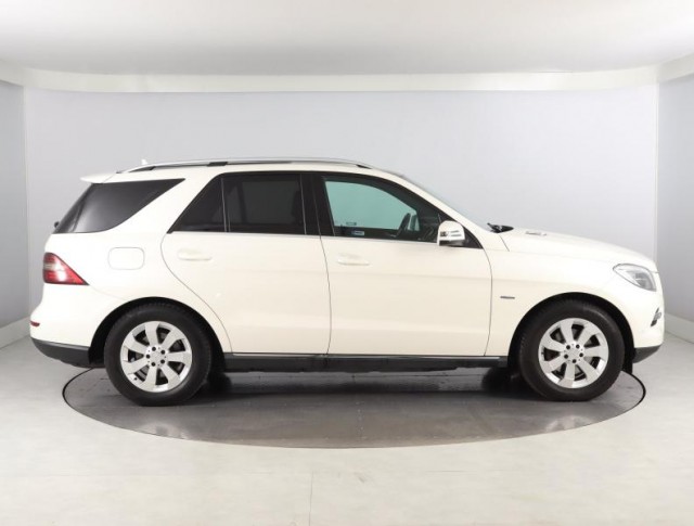 Mercedes-Benz ML  ML 350 BlueTEC 