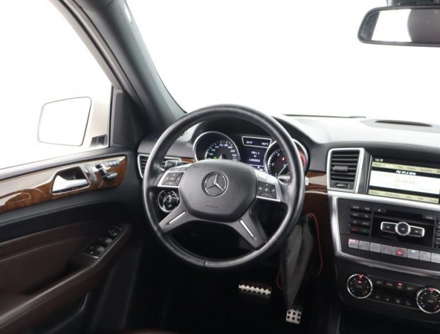 Mercedes-Benz ML  ML 350 BlueTEC 