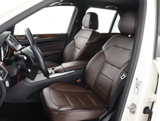 Mercedes-Benz ML  ML 350 BlueTEC 