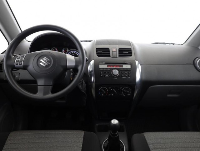 Suzuki SX4  1.6 VVT 