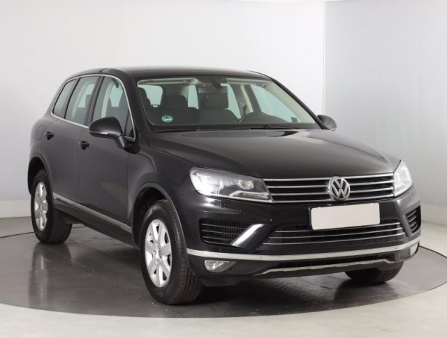 Volkswagen Touareg  3.0 TDI 