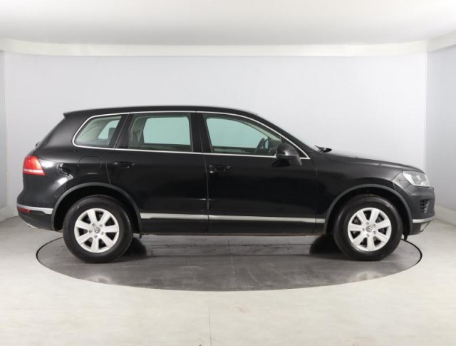 Volkswagen Touareg  3.0 TDI 