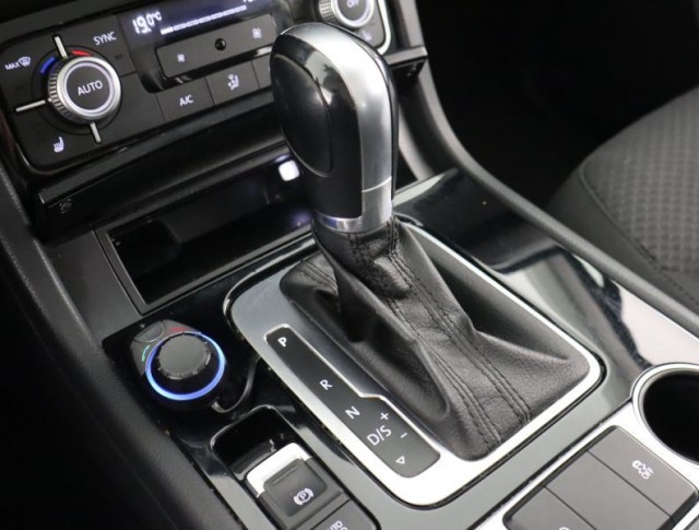 Volkswagen Touareg  3.0 TDI 