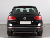 Volkswagen Touareg  3.0 TDI 