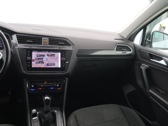 Volkswagen Tiguan  2.0 TDI 