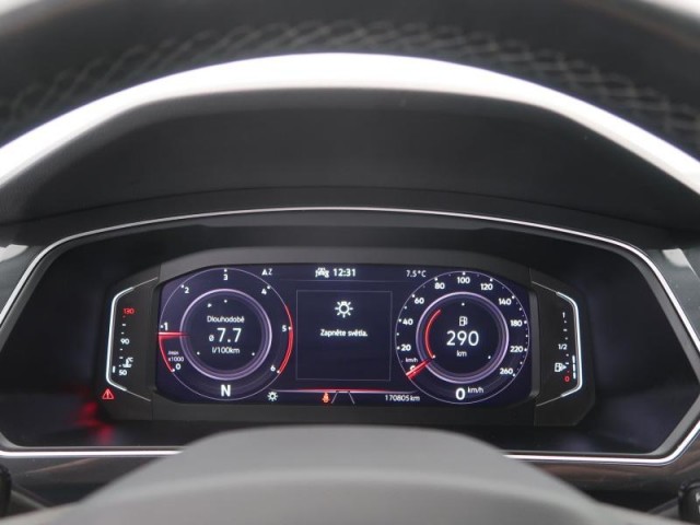 Volkswagen Tiguan  2.0 TDI 