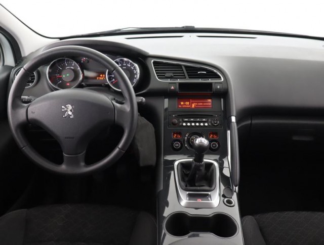 Peugeot 3008  1.6 VTi 