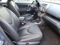 Toyota RAV 4  2.0 VVT-i 