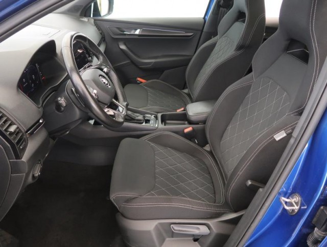 Škoda Karoq  1.5 TSI Sportline