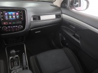 Mitsubishi Outlander  2.0 Intense