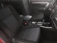 Mitsubishi Outlander  2.0 Intense