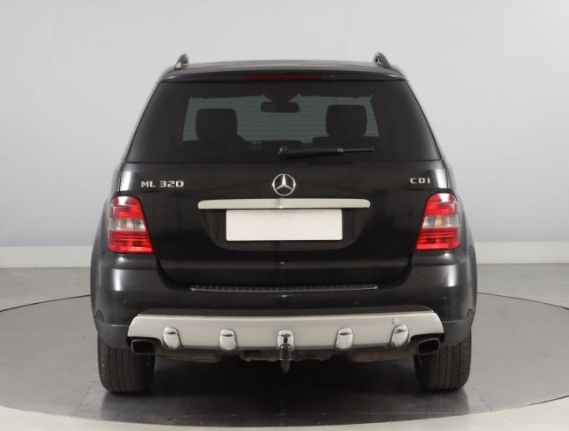 Mercedes-Benz ML  ML 320 CDI 