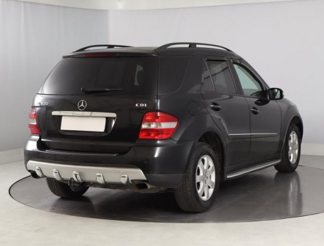 Mercedes-Benz ML  ML 320 CDI 