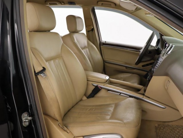 Mercedes-Benz ML  ML 320 CDI 