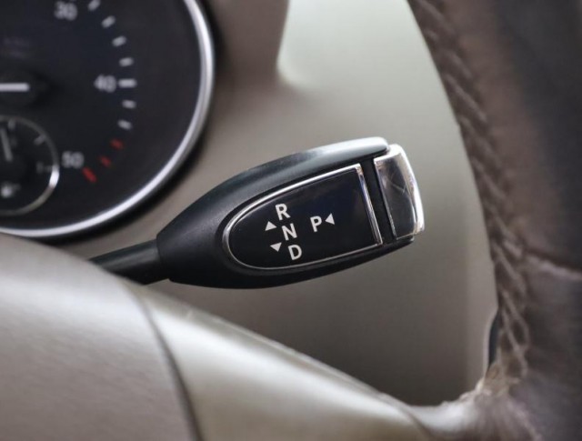 Mercedes-Benz ML  ML 320 CDI 