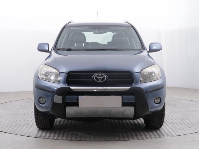 Toyota RAV 4  2.0 VVT-i 