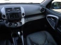 Toyota RAV 4  2.0 VVT-i 